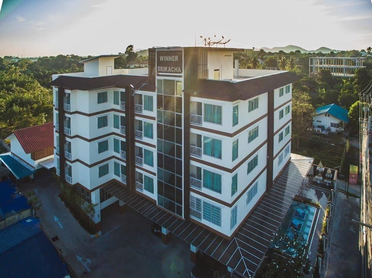 Winner Sriracha Serviced Apartment Сирача Экстерьер фото