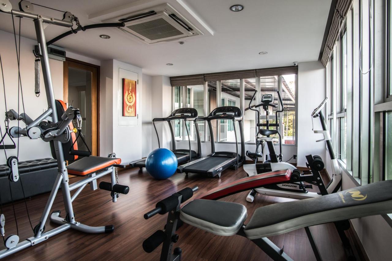 Winner Sriracha Serviced Apartment Сирача Экстерьер фото